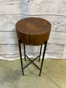  Accent Table