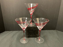  Stemware