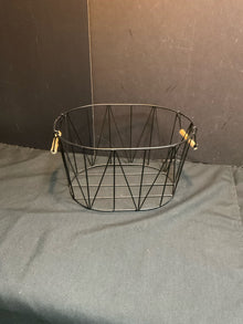  Basket