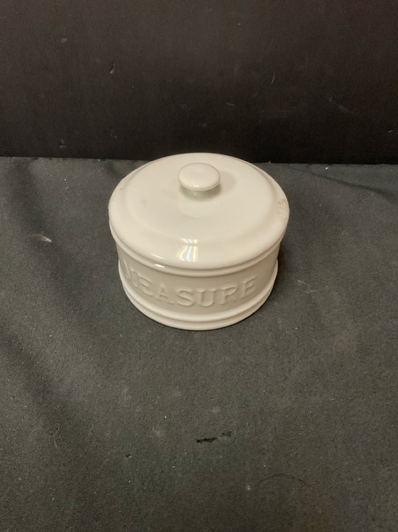 Canister