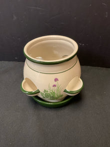  Planter/Pot