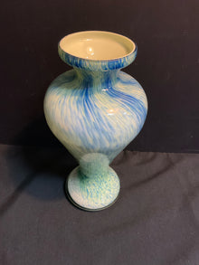  Art Glass