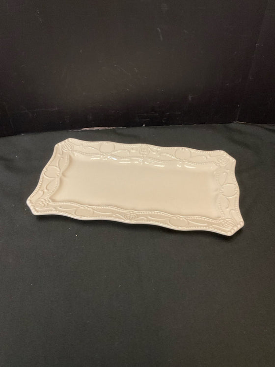 Tray
