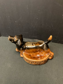  Statue/Figurine/Bust