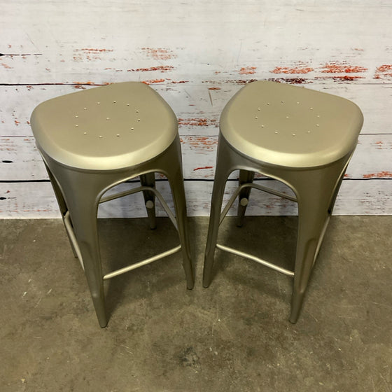 Restoration Hardware Bar Stool Set