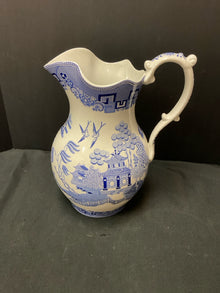  Williams-Sonoma Pitcher