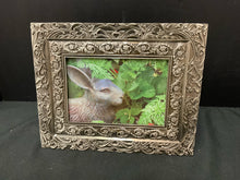  Photo frame