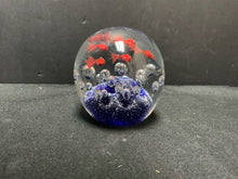  Paperweight