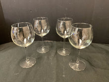  Drinkware