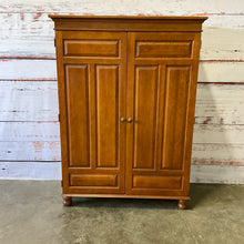  Keller Clothing Armoire