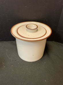  Dansk Canister
