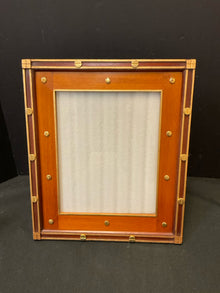  Photo frame