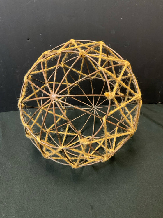Ball/Orb/Sphere