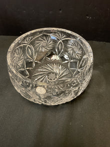  Crystal
