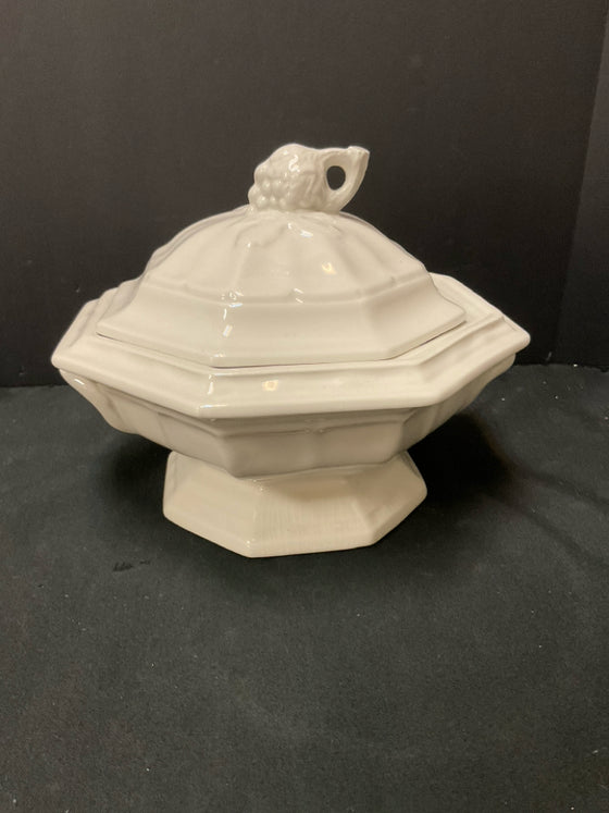 Tureen