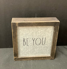  Rae Dunn Box Sign