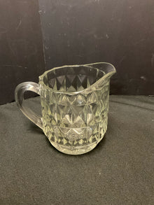  Pitcher