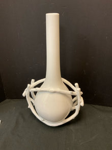  Global View Vase