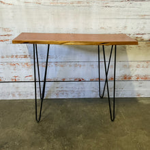  Sofa Table