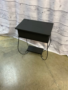  Accent Table
