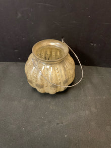  Lantern