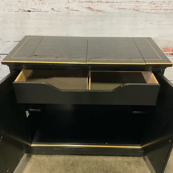 Drexel Buffet / Sideboard / Credenza