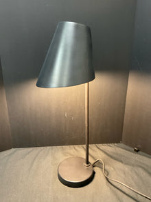  Task lamp