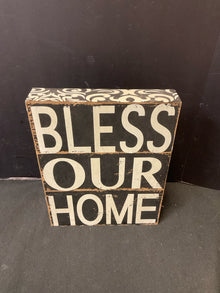  Box Sign