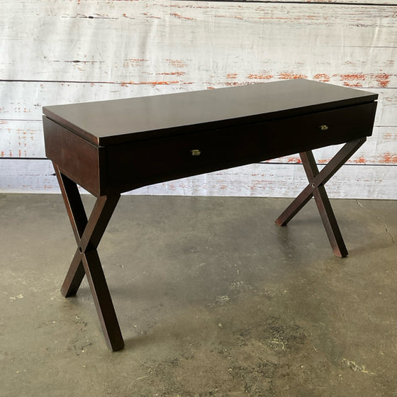 Wynwood Console