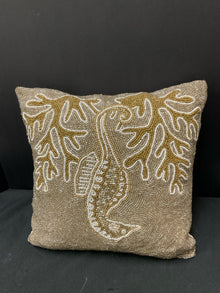  Pillow
