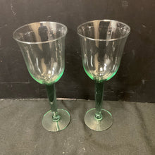  Drinkware