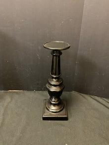  Candleholder