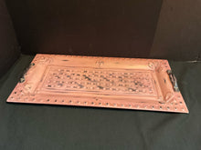  Tray