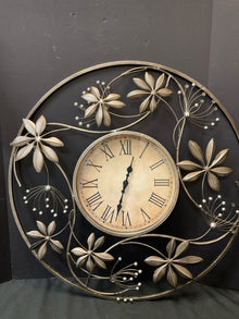  Wall Clock