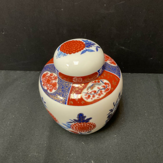 Urn