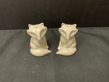  Salt & Pepper Set