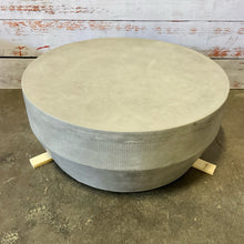  Restoration Hardware Patio Coffee TAble