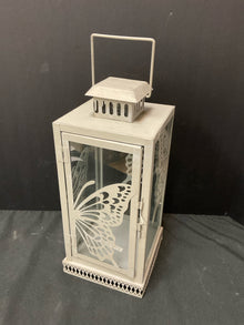  Lantern