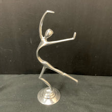  Statue/Figurine/Bust