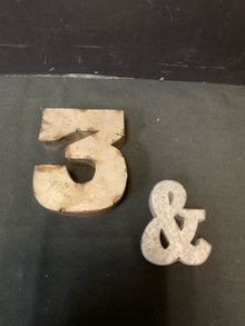  Letter/Number/Symbol