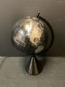  Globe