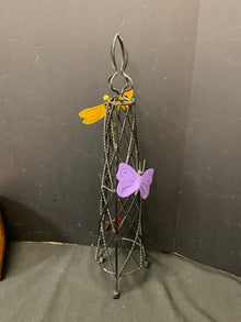  Yard Art