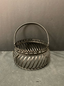  Basket
