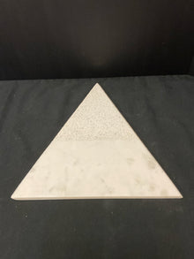  Cutting Board