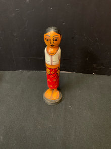  Statue/Figurine/Bust