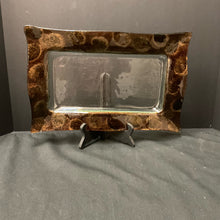  Tray