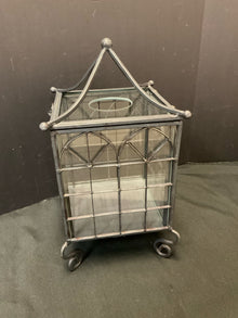  Lantern