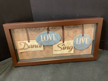 Sign/Plaque