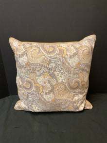  Pillow