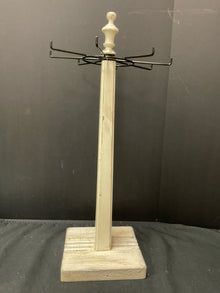  Jewelry Stand